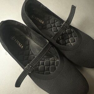 Vivaia Mary Janes